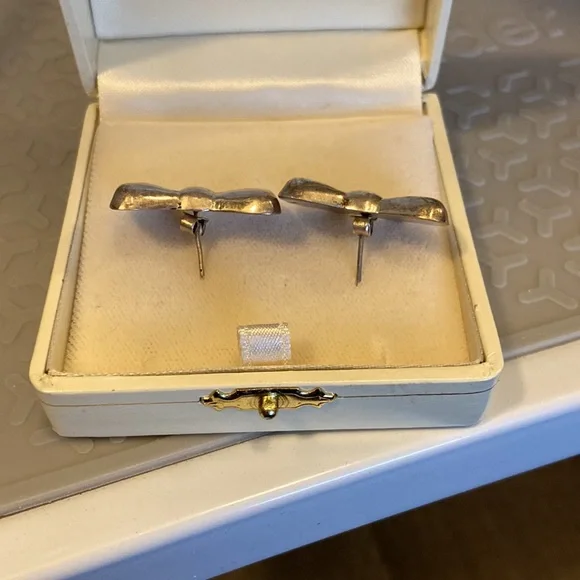Silver Bow Earrings - Picture 2 of 2